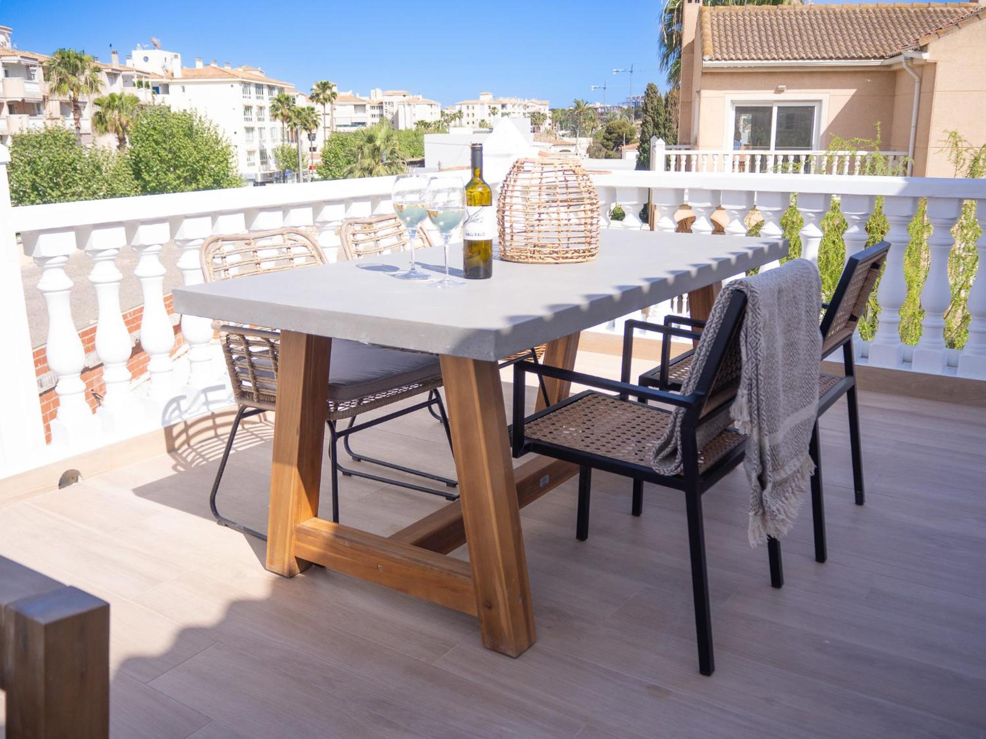 Casa Naru Albir, Duplex Appartement Met Ruim Terras En Buitenkeuken 알비르 외부 사진